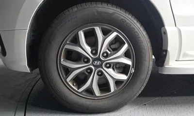 Hyundai Starex 2019, 38850 км, за 15287.55 USD