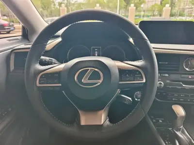 Lexus RX 2019, 112000 км, за 20202.67 USD
