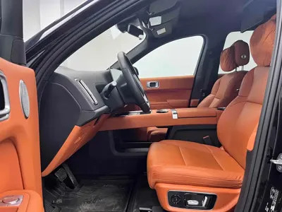 Li Auto Li L9 2022, 56000 км, за 25383.69 USD