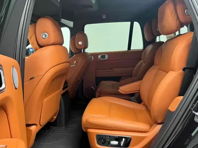 Li Auto Li L9 2022, 56000 км, за 25383.69 USD