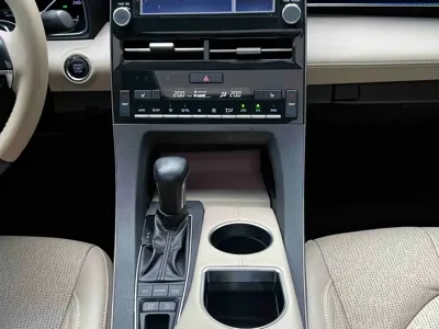 Toyota Avalon 2020, 66000 км, за 15736.18 USD - фото 12