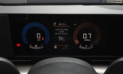 Hyundai Kona 2025, 28077 км, за 14835.24 USD - фото 8