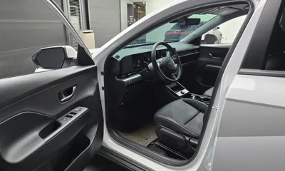 Hyundai Kona 2025, 28077 км, за 14835.24 USD - фото 11