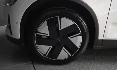 Polestar Polestar 2 2025, 7632 км, за 30341.11 USD