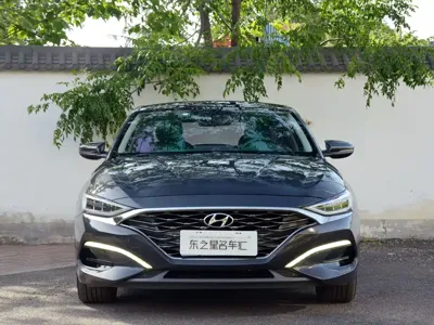 Hyundai Fista 2019, 91300 км, за 6003.42 USD