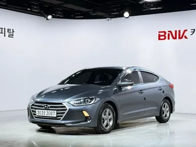 Hyundai Avante · 2018 год
