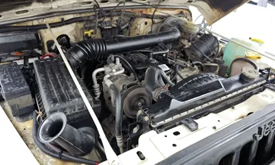 Jeep Wrangler 1998, 130176 км, за 11160.01 USD - фото 6
