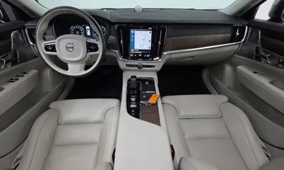 Volvo V90 2021, 64364 км, за 23767.65 USD - фото 7