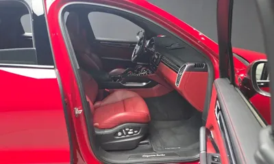 Porsche Cayenne 2021, 63726 км, за 59051.47 USD - фото 11