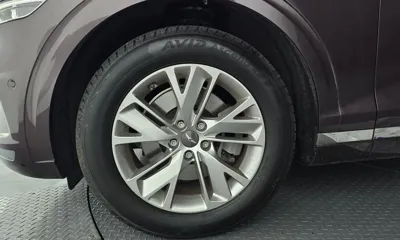 Genesis GV70 2021, 100366 км, за 17811.86 USD