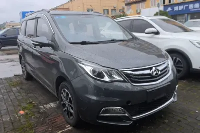 CHANGAN KAICHENG Oushang A600 2016, 60100 км, за 4441 USD