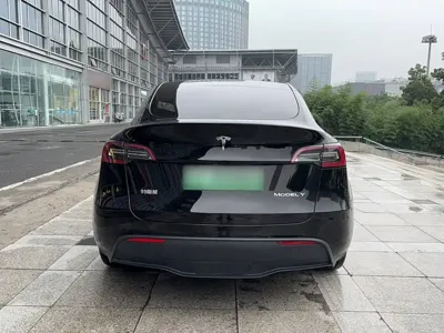 Tesla Model Y 2023, 51600 км, за 25749.94 USD - фото 8