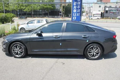 Kia K5 2021, 65000 км, за 11093.61 USD