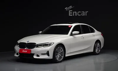 BMW 3-Series · 2021 год