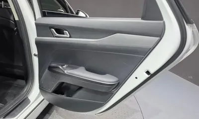 Kia K5 2023, 96173 км, за 13456.74 USD - фото 25