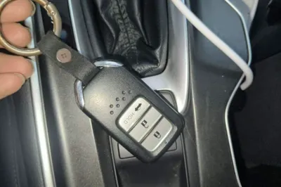 Honda Accord 2018, 82400 км, за 14989 USD - фото 20
