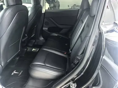 Tesla Model Y 2021, 69000 км, за 22041.95 USD - фото 8