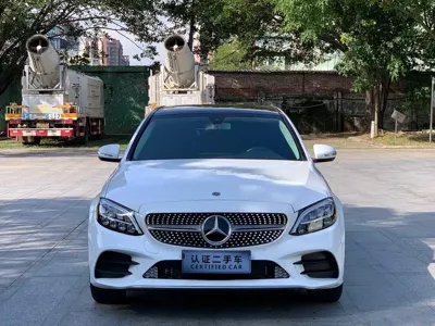 Mercedes-Benz C-Class 2020, 110000 км, за 14426.54 USD
