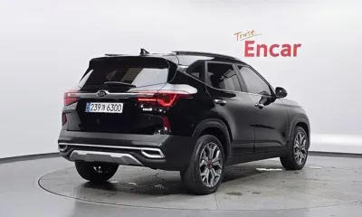 Kia Seltos 2021, 84304 км, за 11618.75 USD