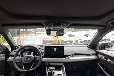Geely Auto Preface 2024, 11000 км, за 15540 USD - фото 21