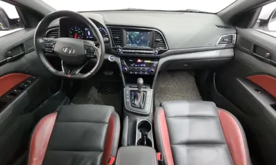 Hyundai Avante 2017, 92604 км, за 8139.61 USD - фото 7