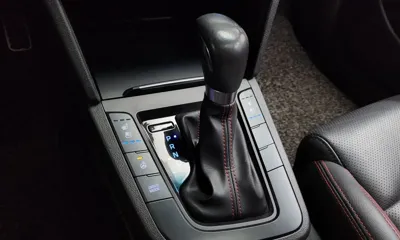 Hyundai Avante 2017, 92604 км, за 8139.61 USD - фото 9