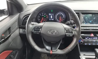 Hyundai Avante 2017, 92604 км, за 8139.61 USD - фото 13