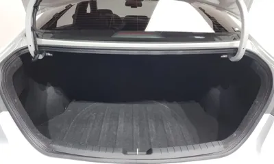 Hyundai Avante 2017, 92604 км, за 8139.61 USD - фото 18