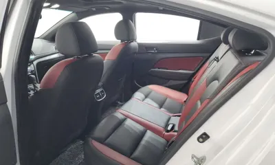 Hyundai Avante 2017, 92604 км, за 8139.61 USD - фото 19