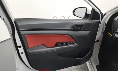 Hyundai Avante 2017, 92604 км, за 8139.61 USD - фото 24