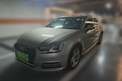 Audi A4L · 2017 год