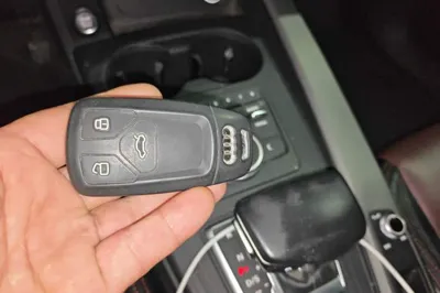 Audi A4L 2017, 52800 км, за 12512 USD - фото 17