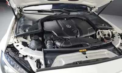 Mercedes-Benz C-Class 2017, 184985 км, за 9692.96 USD - фото 6