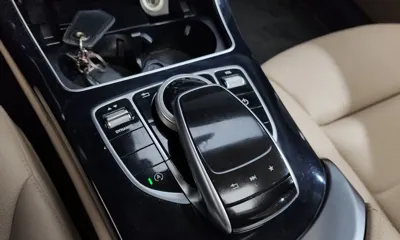 Mercedes-Benz C-Class 2017, 184985 км, за 9692.96 USD - фото 19