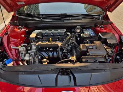 Hyundai Avante 2021, 85000 км, за 8807.94 USD - фото 20