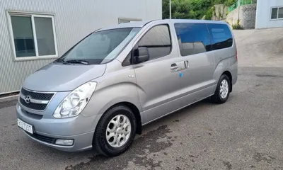Hyundai Starex 2016, 113182 км, за 4332.41 USD