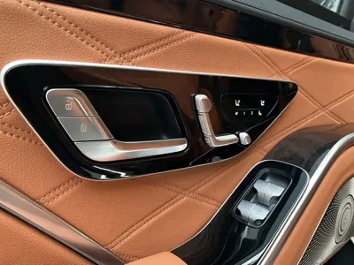 Mercedes-Benz S-Class 2023, 51000 км, за 142031.28 USD - фото 21