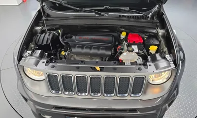 Jeep Renegade 2021, 53067 км, за 10603.7 USD - фото 6