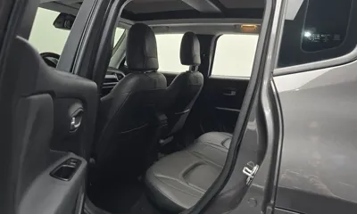 Jeep Renegade 2021, 53067 км, за 10603.7 USD - фото 11