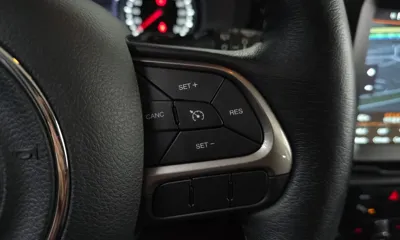 Jeep Renegade 2021, 53067 км, за 10603.7 USD - фото 17