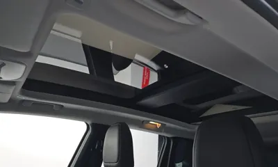 Jeep Renegade 2021, 53067 км, за 10603.7 USD - фото 20