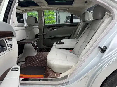 Mercedes-Benz S-Class 2009, 113000 км, за 26265.53 USD - фото 6