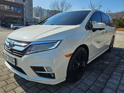 Honda Odyssey 2019, 118388 км, за 12884.04 USD