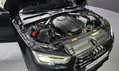 Audi A4 2019, 57075 км, за 13549.07 USD - фото 6