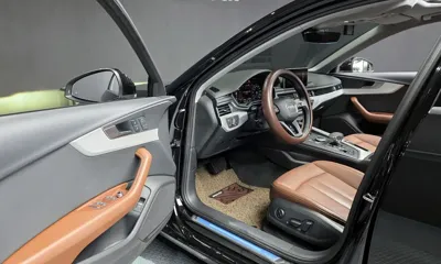 Audi A4 2019, 57075 км, за 13549.07 USD - фото 10