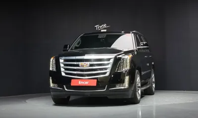Cadillac Escalade 2017, 95651 км, за 22847.66 USD