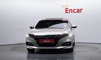 Honda Accord 2019, 178950 км, за 11460.57 USD