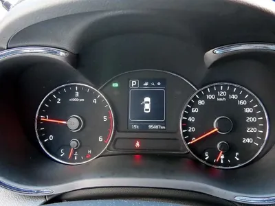 Kia K3 2017, 95485 км, за 3192.18 USD - фото 9