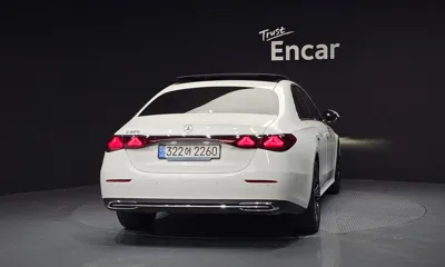 Mercedes-Benz E-Class 2024, 22636 км, за 35656.23 USD - фото 4