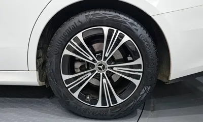 Mercedes-Benz E-Class 2024, 22636 км, за 35656.23 USD - фото 21